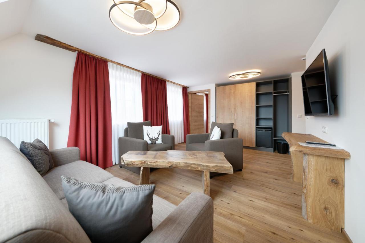 Hotel Garni Alpengruss Гармиш-Партенкирхен Екстериор снимка