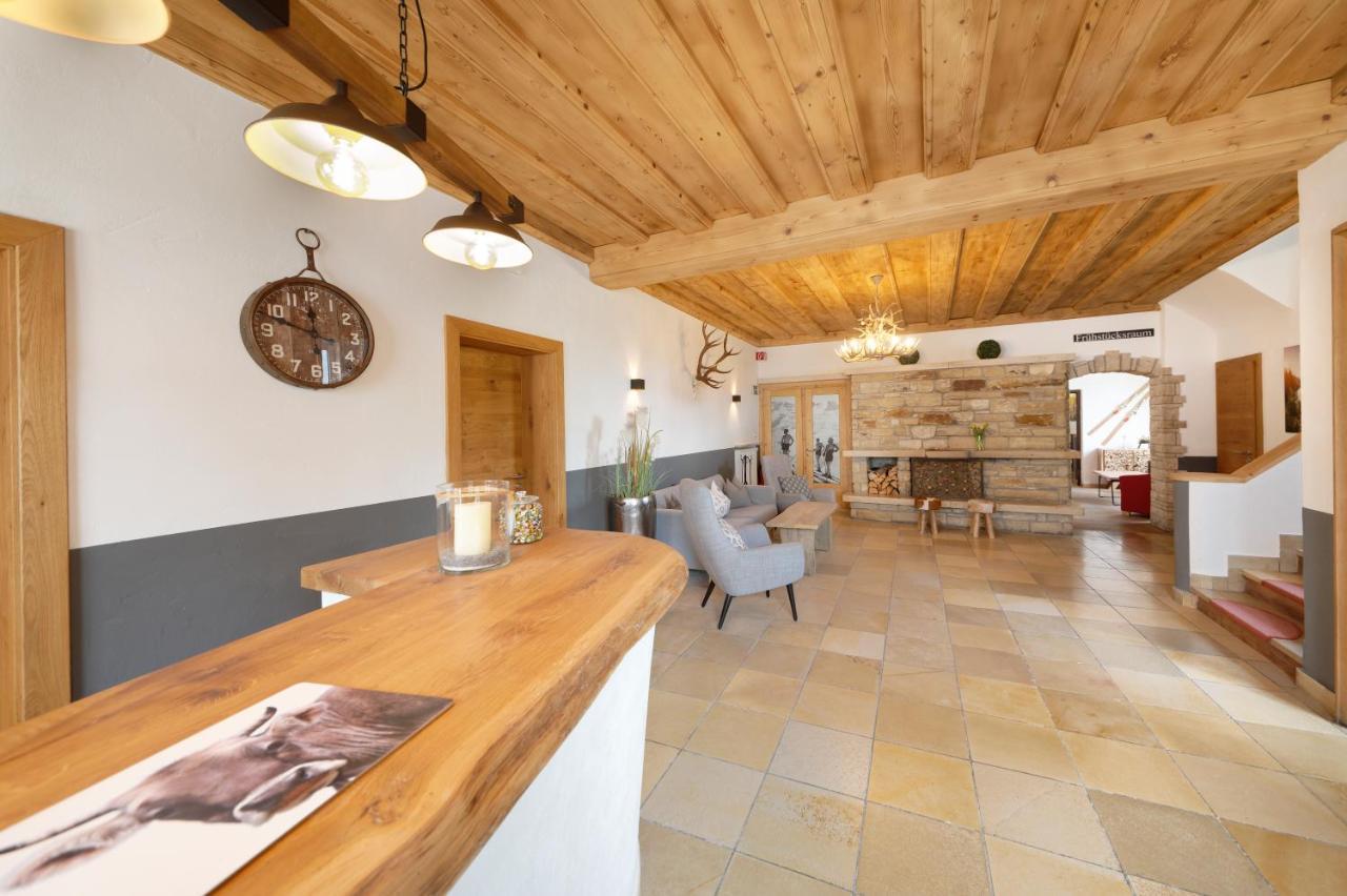 Hotel Garni Alpengruss Гармиш-Партенкирхен Екстериор снимка