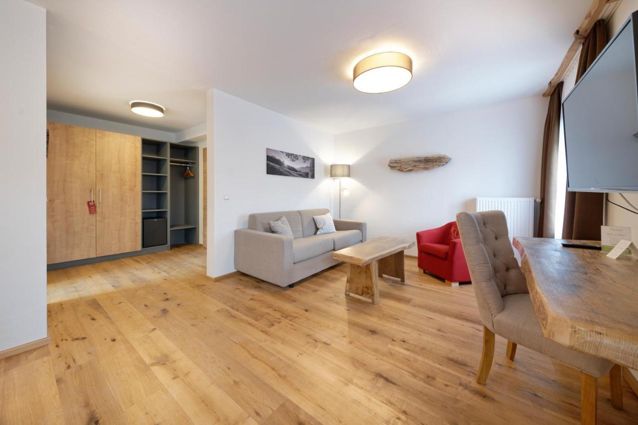 Hotel Garni Alpengruss Гармиш-Партенкирхен Екстериор снимка