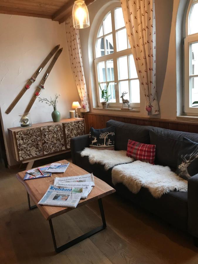 Hotel Garni Alpengruss Гармиш-Партенкирхен Екстериор снимка
